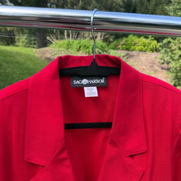 Sag Harbor Women's Red Blazer Jacket Size 10 - Classic! - Picture 3 of 8